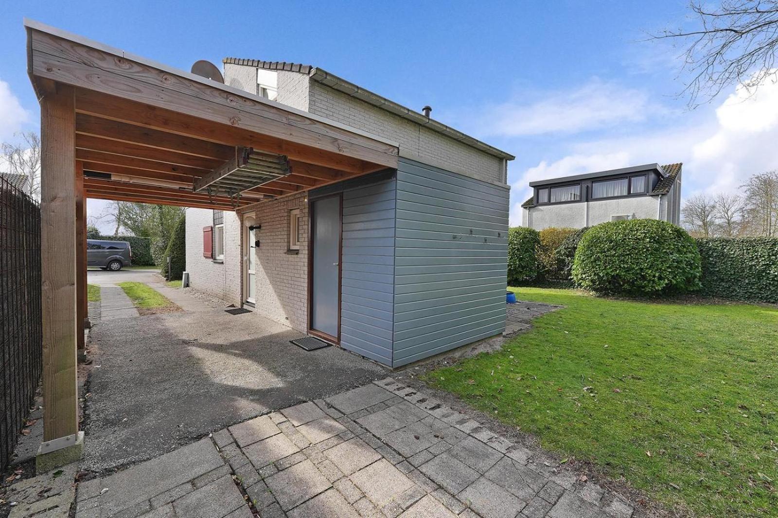 Holiday Home Haringvliet: Coastal Retreat near Beach and Dunes Ouddorp Exterior photo